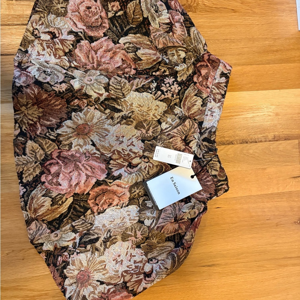 En Saison floral jacquard flared skirt NWT
